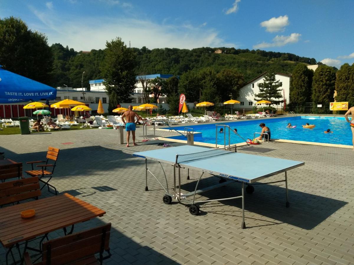 Pension Aquaris Hotel Segesvár Kültér fotó